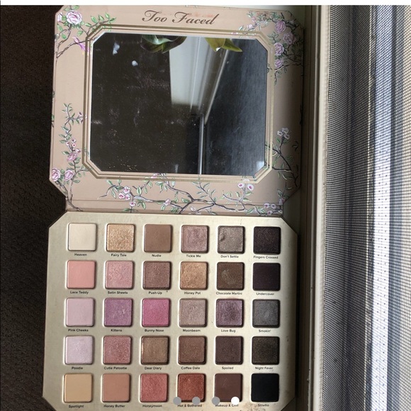 Too Faced Natural Love Eyeshadow Palette - Picture 4 of 4